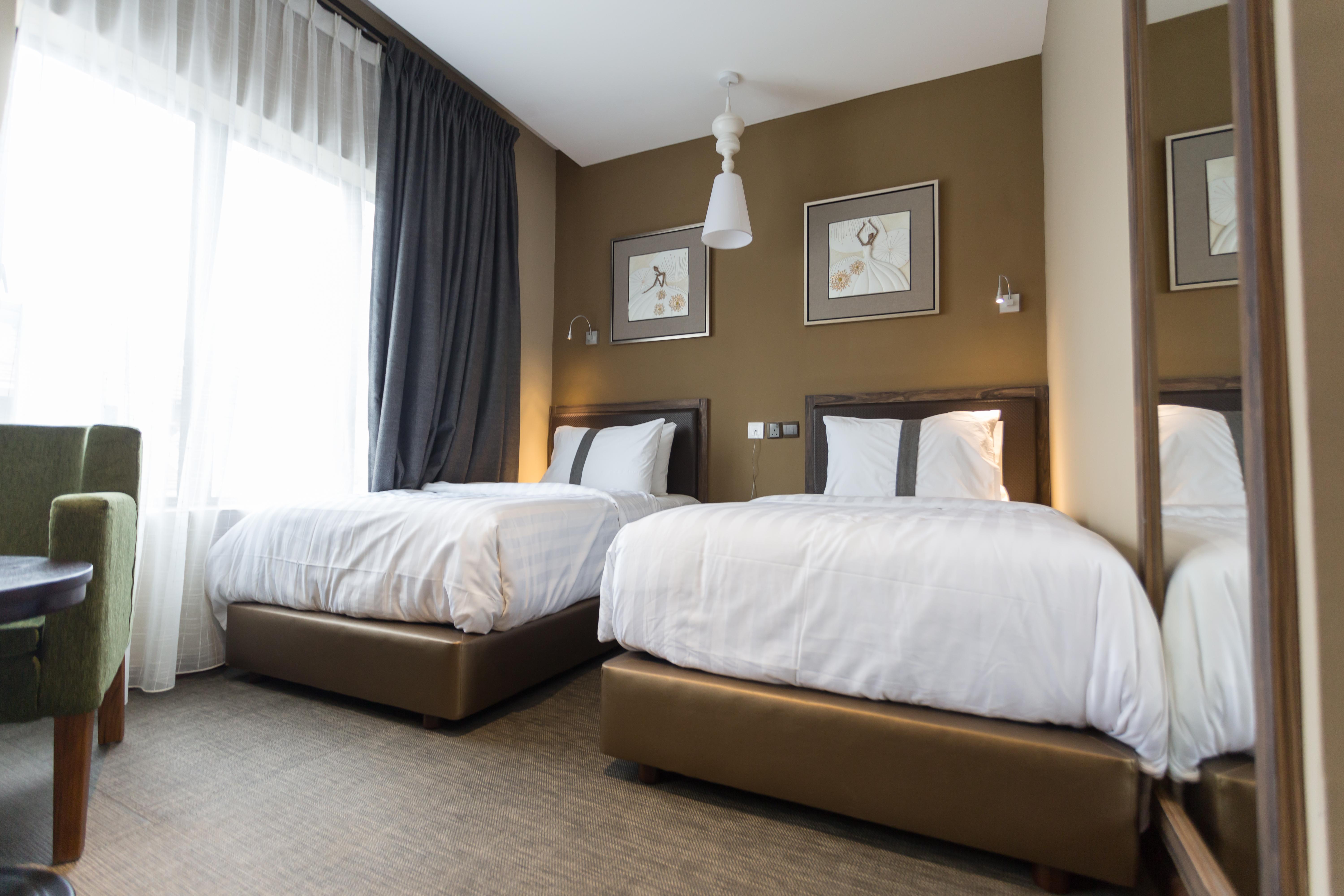 Z Hotel Іпох Екстер'єр фото
