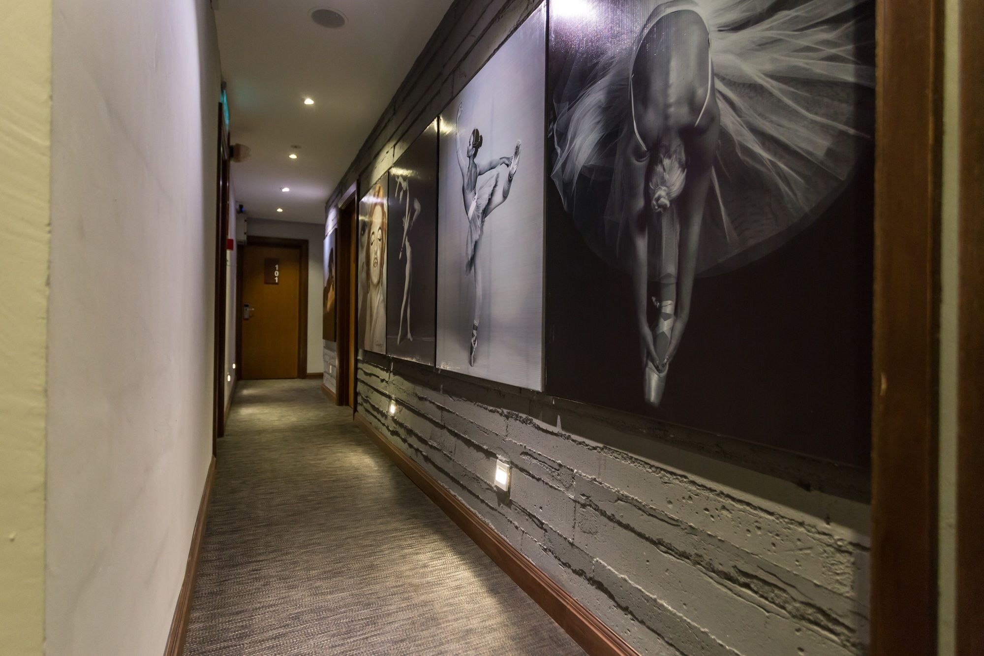 Z Hotel Іпох Екстер'єр фото